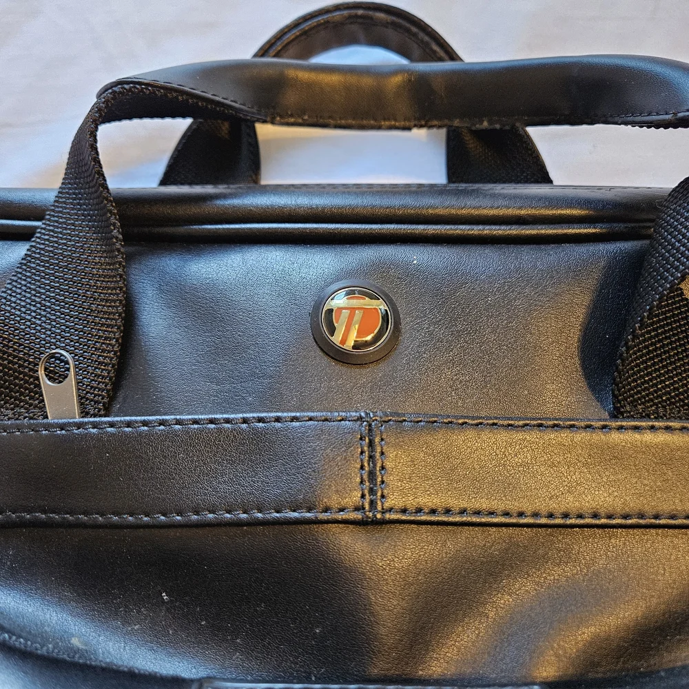 Targus Executive Leather Laptop Bag Briefcase Black Work Business 16”